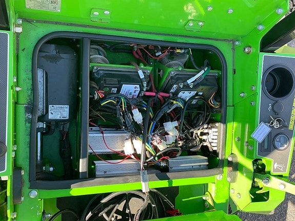 Mean Green Majoris CXR 133 "Batteridriven Lithium" 5 of 9