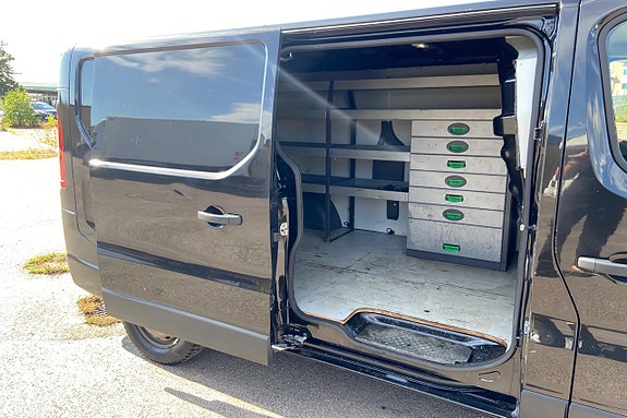 Renault Trafic 22 of 25