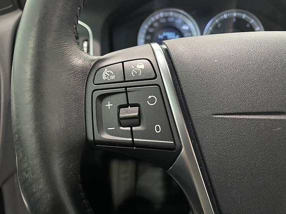 Volvo V60 16 of 17