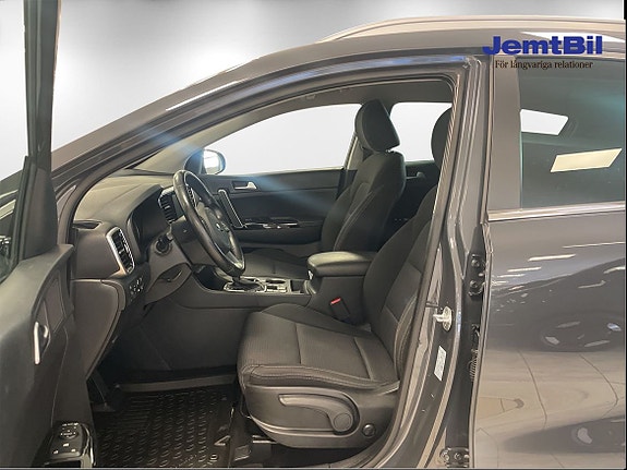 Kia Sportage 8 of 16