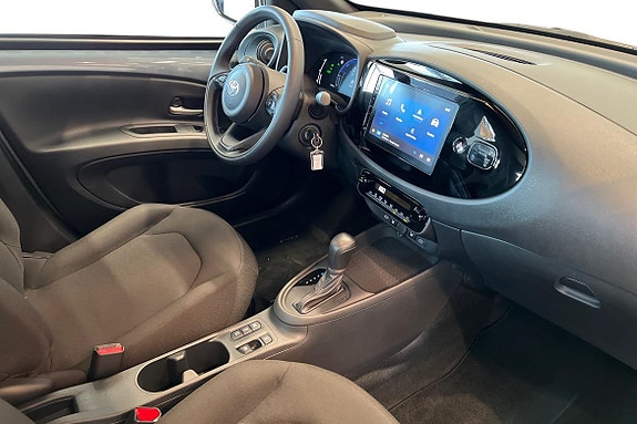 Toyota Aygo X 7 of 21