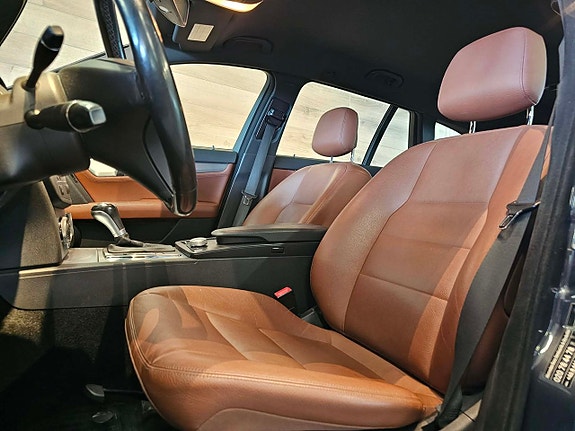 Mercedes-Benz C250 6 of 16