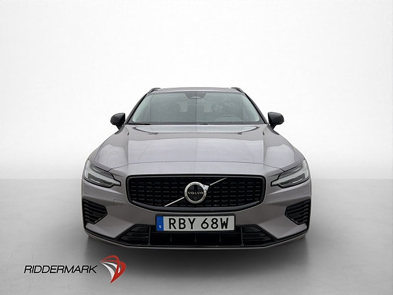 Volvo V60 2 of 30