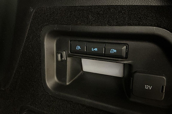 Ford Explorer 26 of 30
