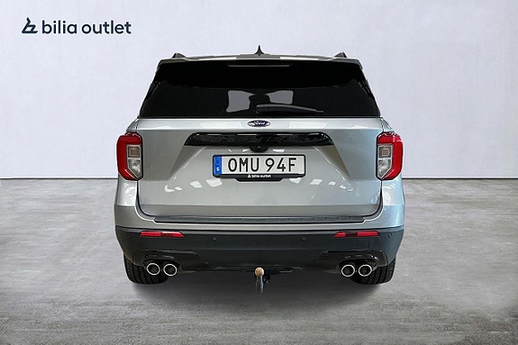 Ford Explorer 7 of 30