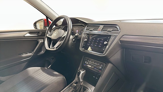 Volkswagen Tiguan Allspace 11 of 21