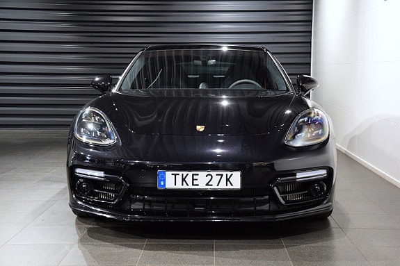 Porsche Panamera GTS 3 of 17