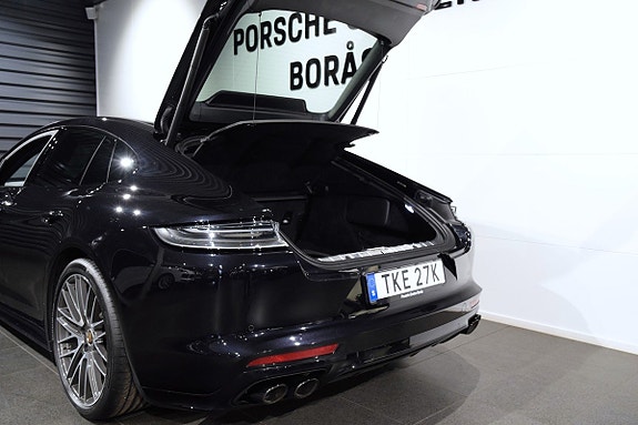 Porsche Panamera GTS 13 of 17