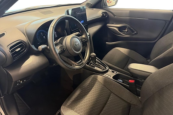 Toyota Yaris Cross 11 of 12