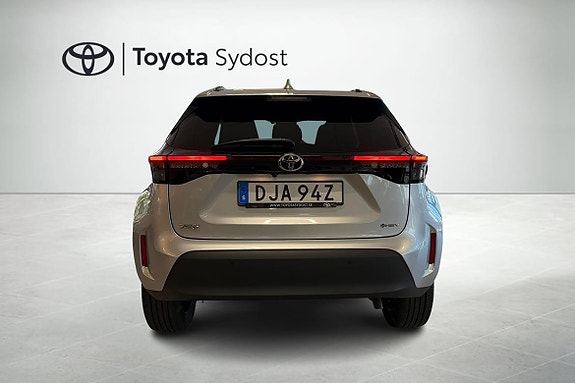 Toyota Yaris Cross 5 of 12