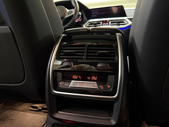 BMW X7 21 of 26