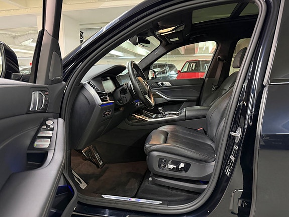 BMW X7 10 of 26