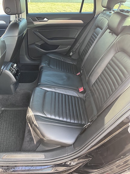 Volkswagen Passat 8 of 9
