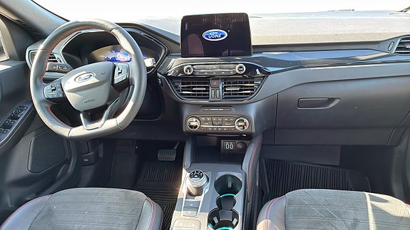 Ford Kuga 4 of 10