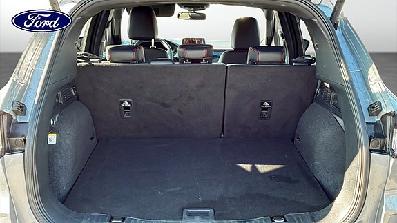 Ford Kuga 10 of 10