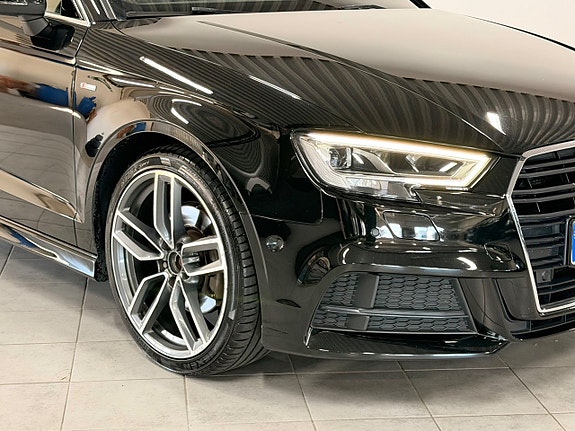 Audi A3 3 of 30