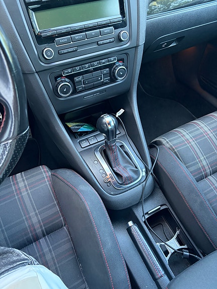 Volkswagen Golf VI 8 of 10