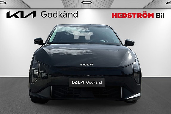 Kia EV4 2 of 16