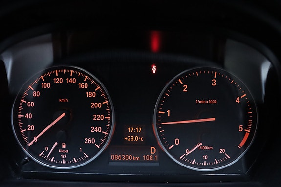 BMW 320d 18 of 21