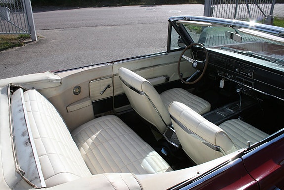 Dodge Coronet 16 of 23