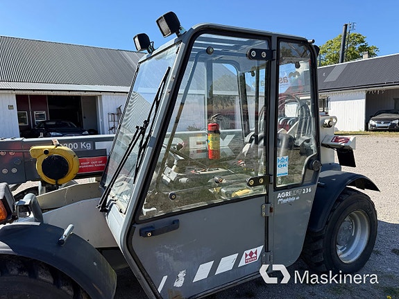 Teleskoplastare Terex 2306 13 of 27