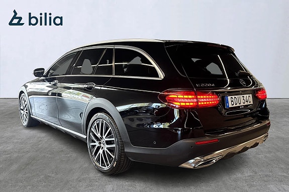 Mercedes-Benz E220 4 of 20