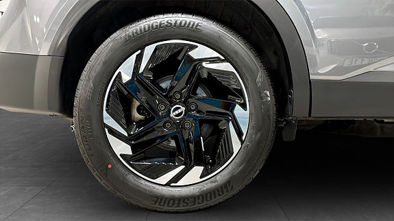 Nissan Qashqai 9 of 12