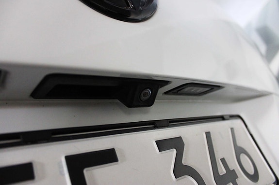 Volkswagen Touareg 17 of 27