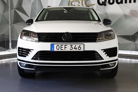 Volkswagen Touareg 9 of 27
