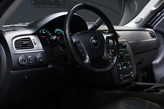Chevrolet Avalanche 10 of 24