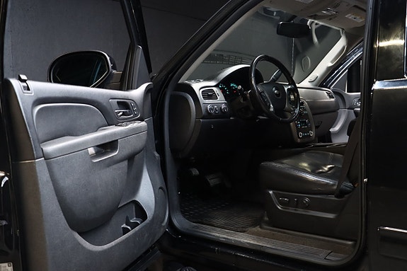 Chevrolet Avalanche 9 of 24