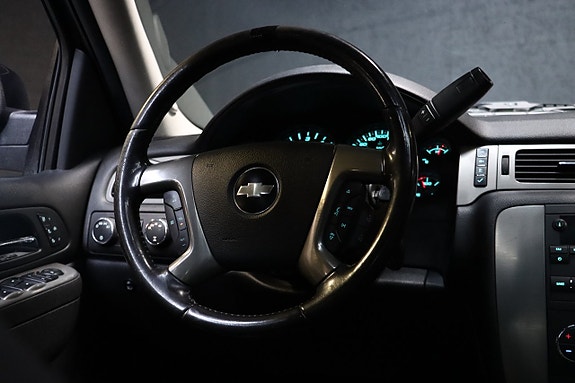 Chevrolet Avalanche 16 of 24