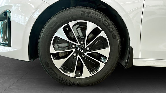 Kia Ceed 9 of 16
