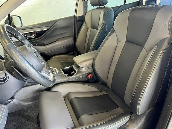 Subaru Outback 11 of 18
