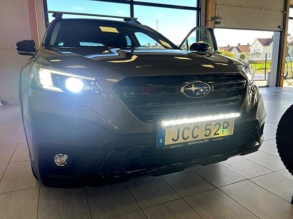 Subaru Outback 5 of 18