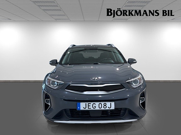 Kia Stonic 2 of 14