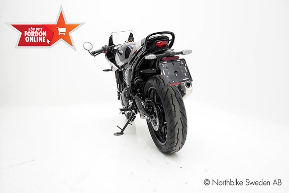 Triumph Thruxton 400 DEMO Snabb Hemleverans 6 of 20