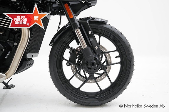 Triumph Thruxton 400 DEMO Snabb Hemleverans 12 of 20