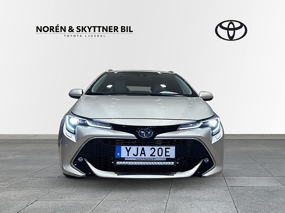 Toyota Corolla 6 of 11
