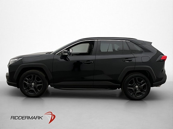 Toyota RAV4 4 of 30