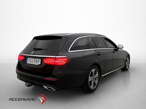 Mercedes-Benz E200 6 of 30