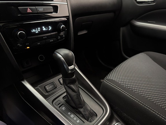 Suzuki Vitara 18 of 26