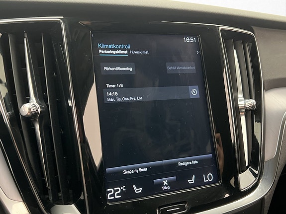 Volvo V60 20 of 30