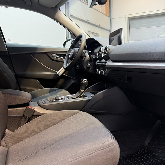 Audi Q2 11 of 11