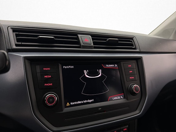 Seat Arona 13 of 28