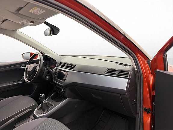 Seat Arona 28 of 28