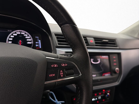 Seat Arona 20 of 28