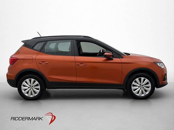 Seat Arona 6 of 28