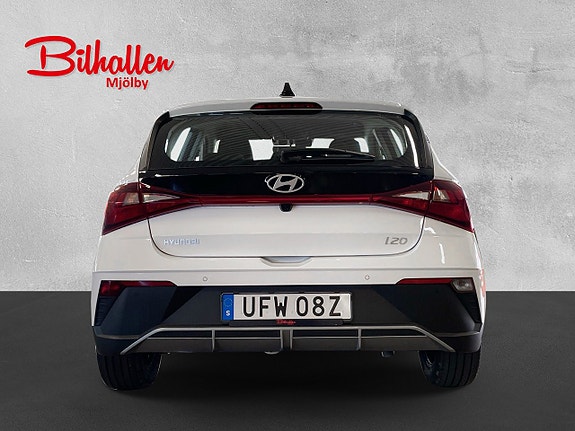 Hyundai i20 4 of 13