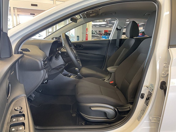 Hyundai i20 12 of 13